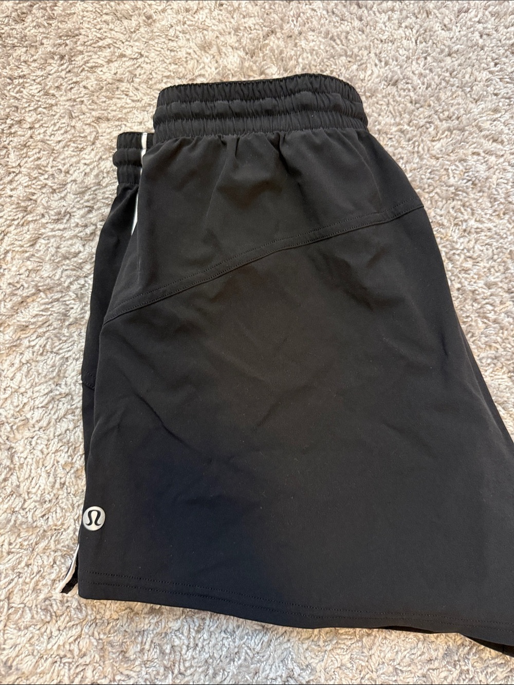 Lululemon Court Rival - Picture 3 of 3